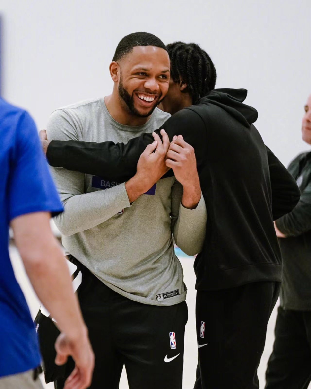 Westbrook slutter sig til Clippers